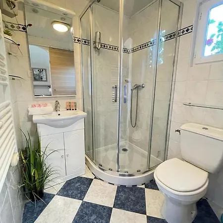 Casa Luciana Saint-Priest (Rhone)